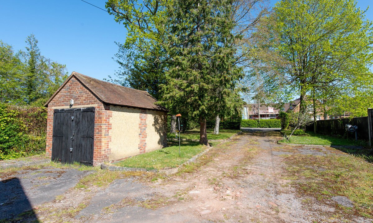 PineCottageHawkhurst_40c2-3630-c8d8-ca1b-9c79-ee90-6889-ad84_20260428081945.jpg