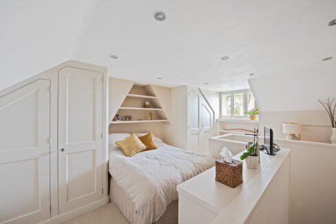 180HenwoodGreenRoad__63a5-550d-00dd-9515-cdff-9776-12b3-32df_20260708102712.jpg